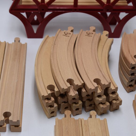 Lot of over 45 TRACK LOT Curves Ramps Straights Ascending Wooden Railway… - Picture 5 of 9